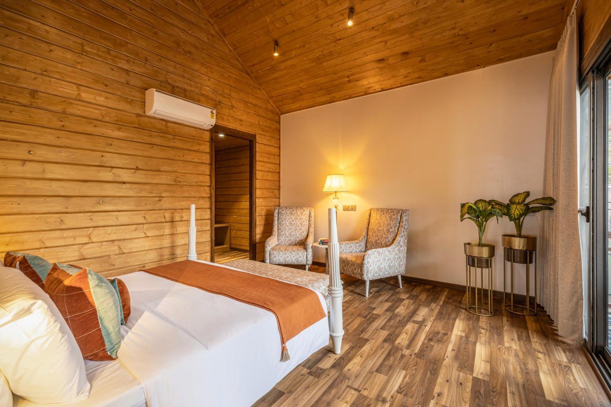 Ama Stays & Trails Kashi House, Rišikéš Exteriér fotografie